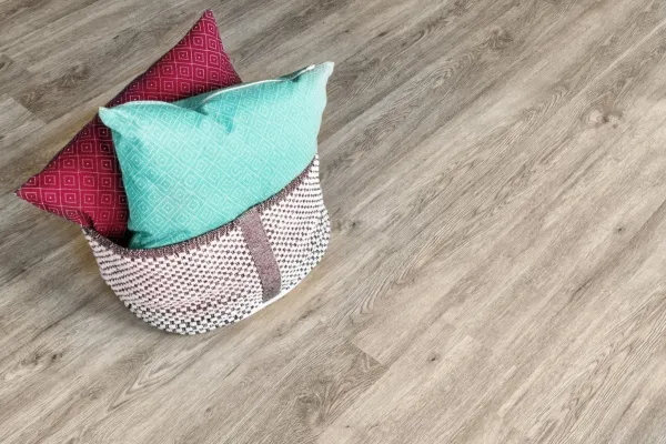 Кварц-виниловый ламинат Alpine floor Атланта Eco, продажа по цене 2&nbsp;600 руб. Характеристики, фото, описание и отзывы. Действуют акции и скидки. Доставка по Москве и области ☎️ 8 (495) 324-00-05 Ремиком