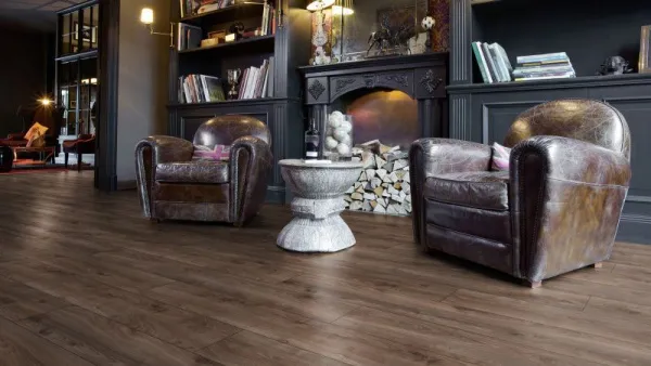 Ламинат Kronotex Mammut дуб коричневый Макро D 4791, продажа по цене 3&nbsp;990 руб. Характеристики, фото, описание и отзывы. Действуют акции и скидки. Доставка по Москве и области ☎️ 8 (495) 324-00-05 Ремиком