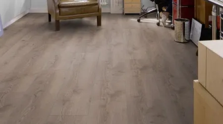 Ламинат Kronotex Mammut Plus дуб горный серый D 4727, продажа по цене 3&nbsp;790 руб. Характеристики, фото, описание и отзывы. Действуют акции и скидки. Доставка по Москве и области ☎️ 8 (495) 324-00-05 Ремиком