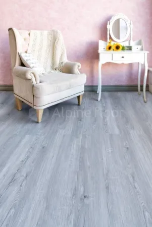 Кварц-виниловый ламинат Alpine floor Sequaoia Секвойя титан (SPC), продажа по цене 2&nbsp;650 руб. Характеристики, фото, описание и отзывы. Действуют акции и скидки. Доставка по Москве и области ☎️ 8 (495) 324-00-05 Ремиком
