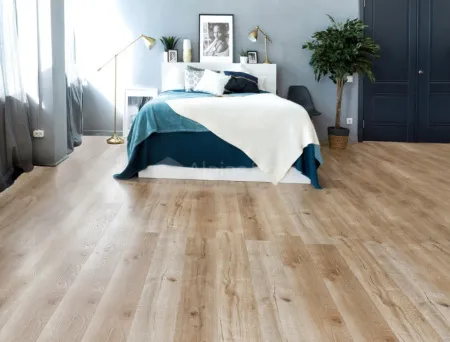 Кварц-виниловый ламинат Alpine floor Real Wood дуб натуральный, продажа по цене 3&nbsp;450 руб. Характеристики, фото, описание и отзывы. Действуют акции и скидки. Доставка по Москве и области ☎️ 8 (495) 324-00-05 Ремиком