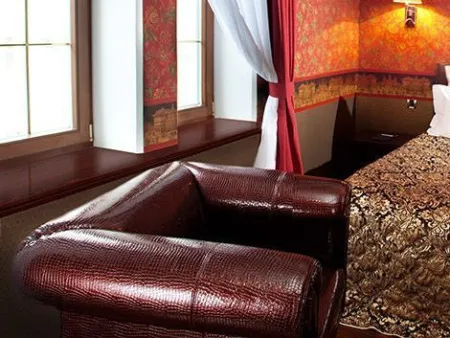 Махагон (глянец) подоконник Danke Premium, продажа по цене 980 руб. Характеристики, фото, описание и отзывы. Действуют акции и скидки. Доставка по Москве и области ☎️ 8 (495) 324-00-05 Ремиком