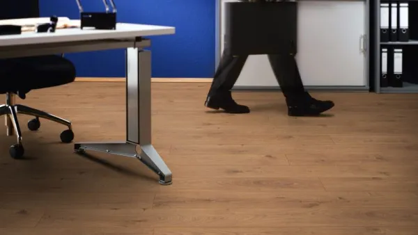 Ламинат Kronotex Mammut дуб Эверест натуральный D 4152, продажа по цене 3&nbsp;990 руб. Характеристики, фото, описание и отзывы. Действуют акции и скидки. Доставка по Москве и области ☎️ 8 (495) 324-00-05 Ремиком