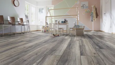 Ламинат Kronotex Exquisit Plus дуб портовый серый D 3572, продажа по цене 2&nbsp;450 руб. Характеристики, фото, описание и отзывы. Действуют акции и скидки. Доставка по Москве и области ☎️ 8 (495) 324-00-05 Ремиком