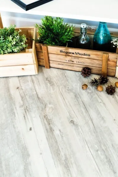 Кварц-виниловый ламинат Alpine floor Classic акация Click, продажа по цене 2&nbsp;400 руб. Характеристики, фото, описание и отзывы. Действуют акции и скидки. Доставка по Москве и области ☎️ 8 (495) 324-00-05 Ремиком