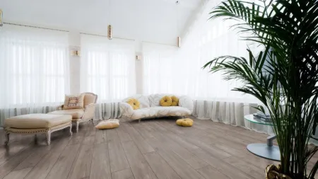 Ламинат Kronotex Exquisit тик ностальжи серебряный D 3242, продажа по цене 2&nbsp;350 руб. Характеристики, фото, описание и отзывы. Действуют акции и скидки. Доставка по Москве и области ☎️ 8 (495) 324-00-05 Ремиком