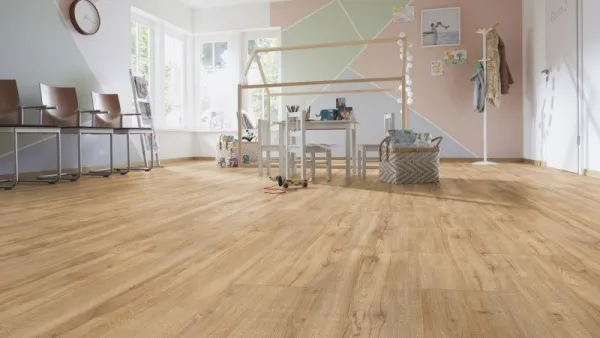 Ламинат Kronotex Exquisit Plus дуб Монтмело натуральный D 3661, продажа по цене 2&nbsp;450 руб. Характеристики, фото, описание и отзывы. Действуют акции и скидки. Доставка по Москве и области ☎️ 8 (495) 324-00-05 Ремиком