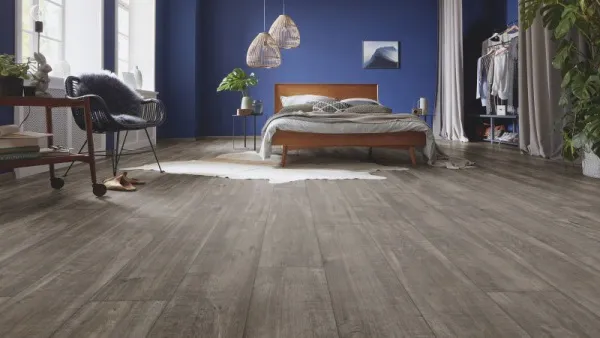 Ламинат Kronotex Exquisit Plus дуб Гала титан D 4785, продажа по цене 2&nbsp;450 руб. Характеристики, фото, описание и отзывы. Действуют акции и скидки. Доставка по Москве и области ☎️ 8 (495) 324-00-05 Ремиком