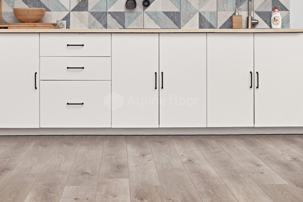 Кварц-виниловый ламинат Alpine floor Premium XL Северная история купить с доставкой в Москве Кварц-виниловый ламинат Alpine floor Premium XL Северная история, продажа по цене 4 600 руб. Характеристики, фото, описание и отзывы. Действуют акции и скидки. Доставка по Москве и области ☎️ 8 (495) 324-00-05 Ремиком