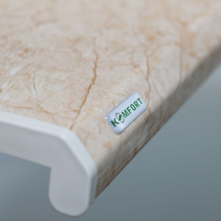 Бежевый (глянец) подоконник Danke Komfort, продажа по цене 500 руб. Характеристики, фото, описание и отзывы. Действуют акции и скидки. Доставка по Москве и области ☎️ 8 (495) 324-00-05 Ремиком