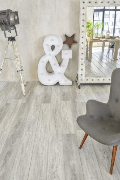 Кварц-виниловый ламинат Alpine floor Intense Белый лес купить с доставкой в Москве Кварц-виниловый ламинат Alpine floor Intense Белый лес, продажа по цене 3 200 руб. Характеристики, фото, описание и отзывы. Действуют акции и скидки. Доставка по Москве и области ☎️ 8 (495) 324-00-05 Ремиком