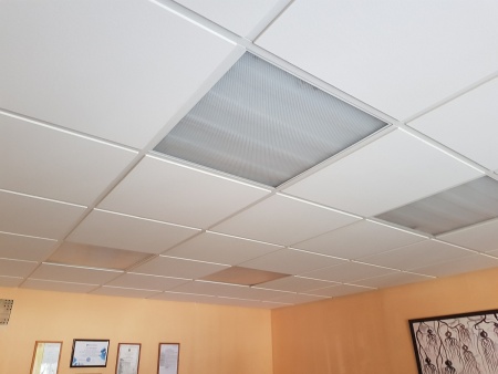 Retail Tegular плита потолочная Armstrong 600x600x14 мм, продажа по цене 317 руб. Характеристики, фото, описание и отзывы. Действуют акции и скидки. Доставка по Москве и области ☎️ 8 (495) 324-00-05 Ремиком