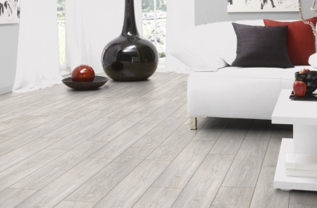 Ламинат Synchro-Tec Kronostar дуб Регуляр, продажа по цене 1 058 руб. Характеристики, фото, описание и отзывы. Действуют акции и скидки. Доставка по Москве и области ☎️ 8 (495) 324-00-05 Ремиком